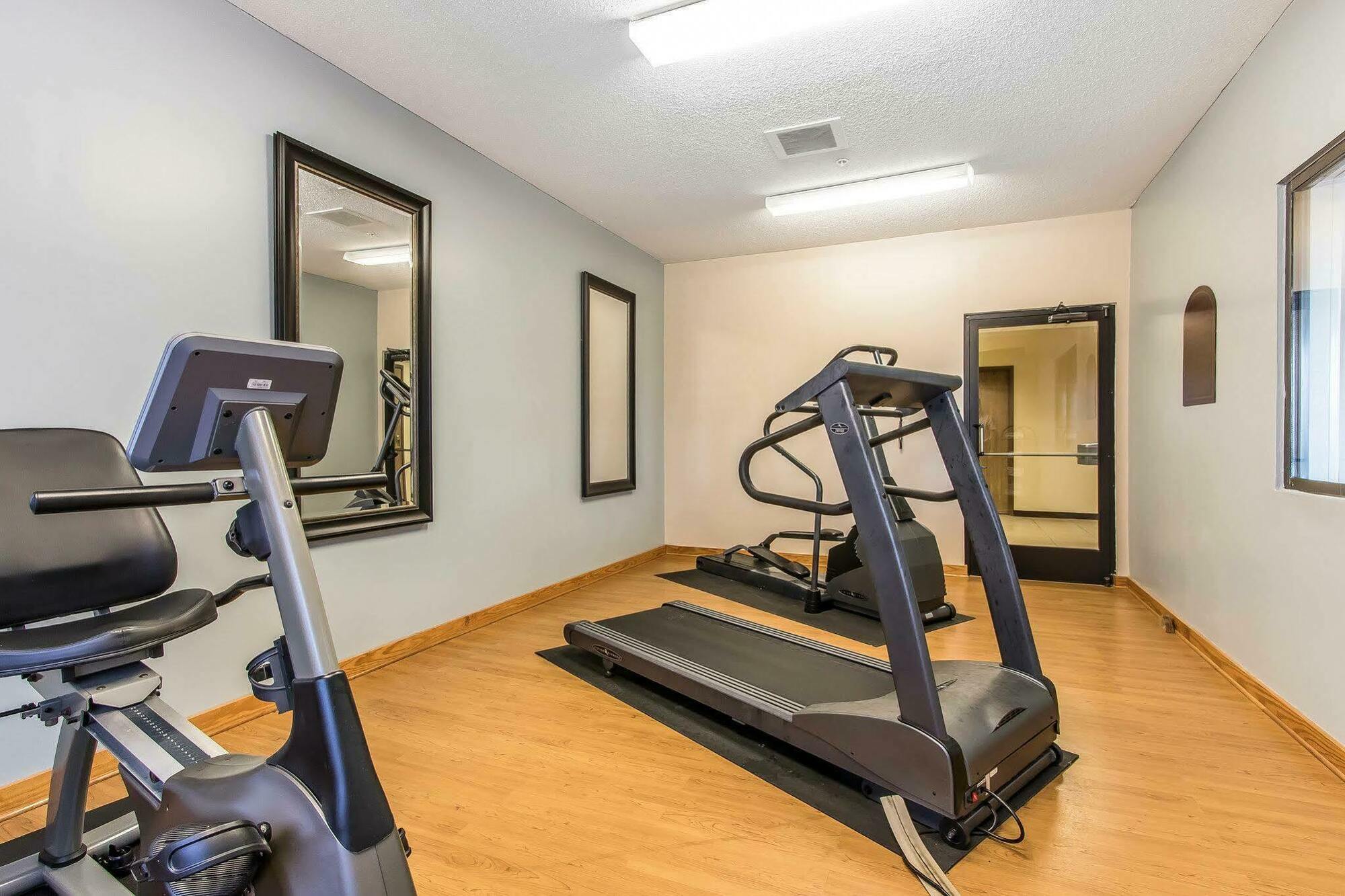 Quality Inn & Suites La Vergne Exterior foto